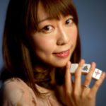 女流雀士と薬指の指輪